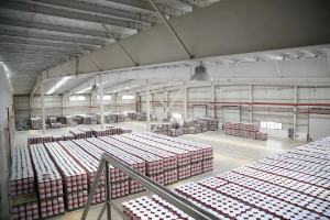 立邦涂料(昆明)有限公司工業(yè)提升門(mén)